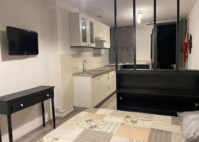 Aix Les Bains * إيكس ليه با